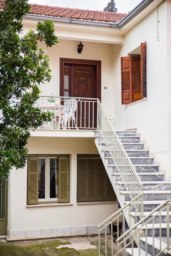 Traditional Antique Deco House カランバカ エクステリア 写真